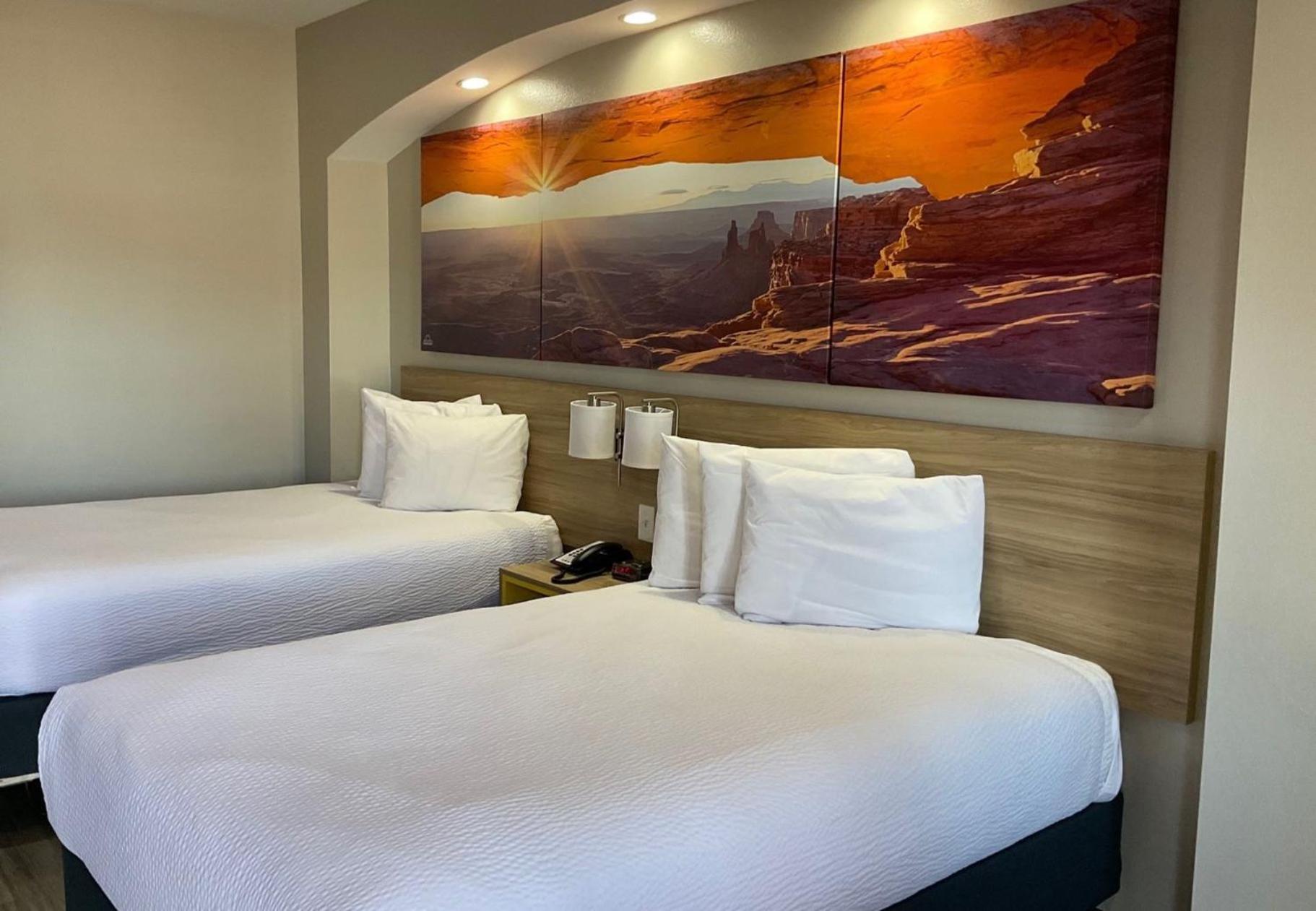 Days Inn By Wyndham Humble/Houston Intercontinental Airport Buitenkant foto